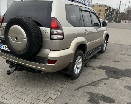Бежевый Тойота Ленд Крузер Прадо 120, объемом двигателя 3 л и пробегом 200 тыс. км за 18700 $, фото 3 на Automoto.ua