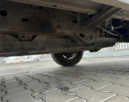 Бежевый Тойота Ленд Крузер Прадо 120, объемом двигателя 3 л и пробегом 200 тыс. км за 18700 $, фото 23 на Automoto.ua