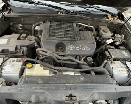 Бежевый Тойота Ленд Крузер Прадо 120, объемом двигателя 3 л и пробегом 200 тыс. км за 18700 $, фото 17 на Automoto.ua