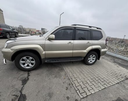 Бежевый Тойота Ленд Крузер Прадо 120, объемом двигателя 3 л и пробегом 200 тыс. км за 18700 $, фото 4 на Automoto.ua
