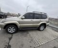 Бежевый Тойота Ленд Крузер Прадо 120, объемом двигателя 3 л и пробегом 200 тыс. км за 18700 $, фото 4 на Automoto.ua