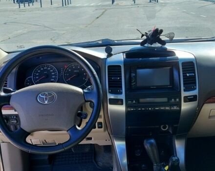 Бежевый Тойота Ленд Крузер Прадо 120, объемом двигателя 2.7 л и пробегом 270 тыс. км за 12000 $, фото 7 на Automoto.ua