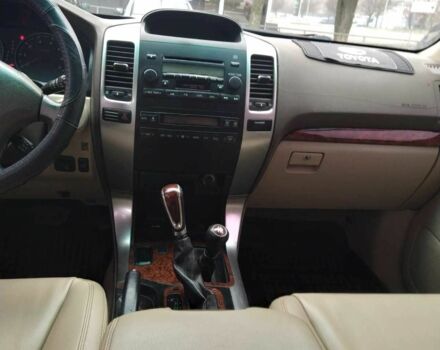 Бежевий Тойота Ленд Крузер Прадо 120, об'ємом двигуна 4 л та пробігом 330 тис. км за 12500 $, фото 5 на Automoto.ua