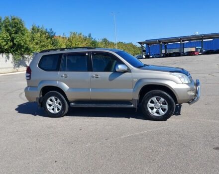 Бежевый Тойота Ленд Крузер Прадо 120, объемом двигателя 2.7 л и пробегом 270 тыс. км за 12000 $, фото 1 на Automoto.ua