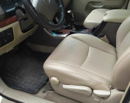 Бежевый Тойота Ленд Крузер Прадо 120, объемом двигателя 4 л и пробегом 330 тыс. км за 13500 $, фото 5 на Automoto.ua