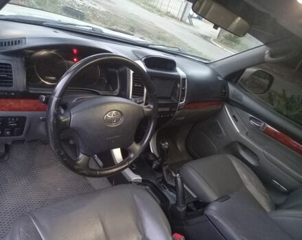 Бежевий Тойота Ленд Крузер Прадо 120, об'ємом двигуна 4 л та пробігом 2 тис. км за 13000 $, фото 5 на Automoto.ua