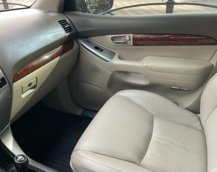 Бежевий Тойота Ленд Крузер Прадо 120, об'ємом двигуна 4 л та пробігом 230 тис. км за 14000 $, фото 5 на Automoto.ua