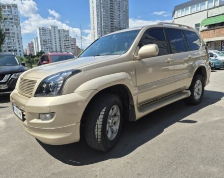 Бежевый Тойота Ленд Крузер Прадо 120, объемом двигателя 4 л и пробегом 315 тыс. км за 11400 $, фото 1 на Automoto.ua