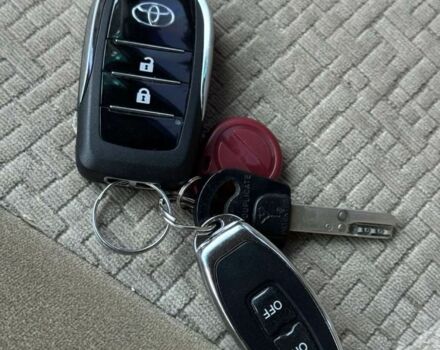 Бежевый Тойота Ленд Крузер Прадо 120, объемом двигателя 2.7 л и пробегом 156 тыс. км за 12300 $, фото 10 на Automoto.ua