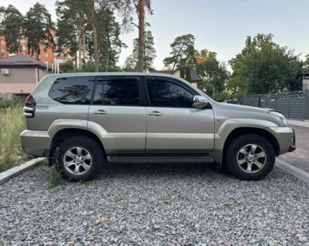 Бежевый Тойота Ленд Крузер Прадо 120, объемом двигателя 2.7 л и пробегом 156 тыс. км за 12300 $, фото 1 на Automoto.ua