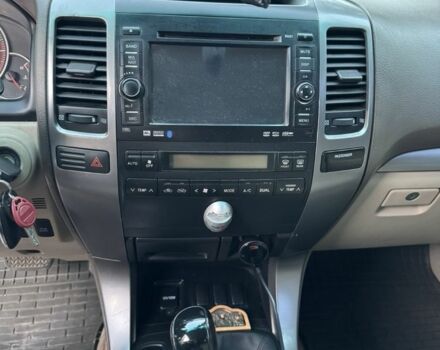 Бежевый Тойота Ленд Крузер Прадо 120, объемом двигателя 2.7 л и пробегом 156 тыс. км за 12300 $, фото 9 на Automoto.ua