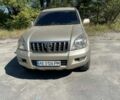 Бежевий Тойота Ленд Крузер Прадо 120, об'ємом двигуна 4 л та пробігом 236 тис. км за 16500 $, фото 1 на Automoto.ua