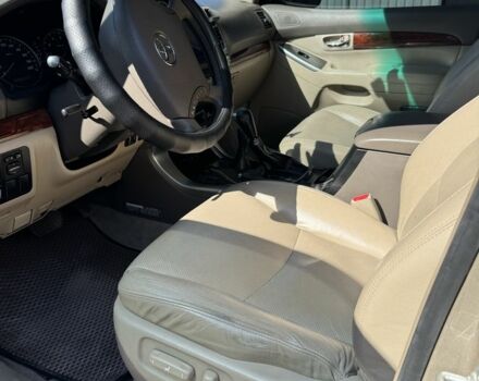 Бежевый Тойота Ленд Крузер Прадо 120, объемом двигателя 4 л и пробегом 350 тыс. км за 13000 $, фото 6 на Automoto.ua