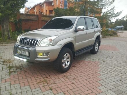 Бежевий Тойота Ленд Крузер Прадо 120, об'ємом двигуна 2.7 л та пробігом 330 тис. км за 9999 $, фото 1 на Automoto.ua