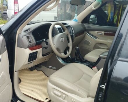 Черный Тойота Ленд Крузер Прадо 120, объемом двигателя 3 л и пробегом 285 тыс. км за 10000 $, фото 5 на Automoto.ua