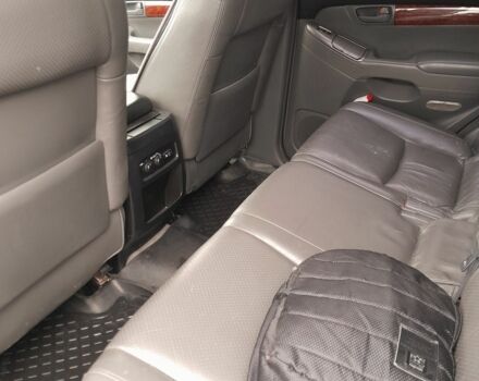 Черный Тойота Ленд Крузер Прадо 120, объемом двигателя 0 л и пробегом 250 тыс. км за 11500 $, фото 5 на Automoto.ua