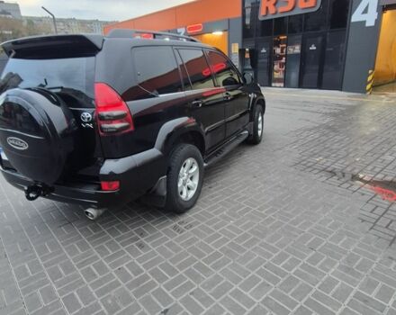 Тойота Ленд Крузер Прадо 120 2003 у Харкові на Automoto.ua Чорний Тойота Ленд Крузер Прадо 120, об'ємом двигуна 4 л та пробігом 320 тис. км за 12400 $, фото 2 на Automoto.ua