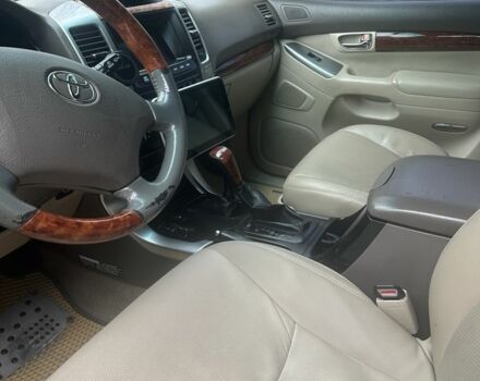 Черный Тойота Ленд Крузер Прадо 120, объемом двигателя 4 л и пробегом 325 тыс. км за 15200 $, фото 6 на Automoto.ua