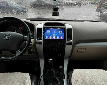 Черный Тойота Ленд Крузер Прадо 120, объемом двигателя 2.7 л и пробегом 293 тыс. км за 7890 $, фото 21 на Automoto.ua