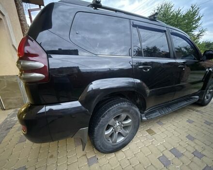 Чорний Тойота Ленд Крузер Прадо 120, об'ємом двигуна 4 л та пробігом 350 тис. км за 13096 $, фото 4 на Automoto.ua