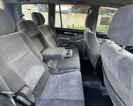 Тойота Ленд Крузер Прадо 120 2005 у Харкові на Automoto.ua Чорний Тойота Ленд Крузер Прадо 120, об'ємом двигуна 2.7 л та пробігом 326 тис. км за 14500 $, фото 14 на Automoto.ua