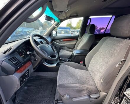 Чорний Тойота Ленд Крузер Прадо 120, об'ємом двигуна 0 л та пробігом 273 тис. км за 5000 $, фото 16 на Automoto.ua