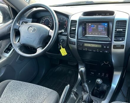 Чорний Тойота Ленд Крузер Прадо 120, об'ємом двигуна 0 л та пробігом 273 тис. км за 5000 $, фото 21 на Automoto.ua