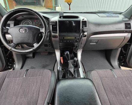 Черный Тойота Ленд Крузер Прадо 120, объемом двигателя 2.7 л и пробегом 323 тыс. км за 12500 $, фото 10 на Automoto.ua