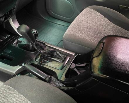 Черный Тойота Ленд Крузер Прадо 120, объемом двигателя 2.7 л и пробегом 246 тыс. км за 12499 $, фото 6 на Automoto.ua