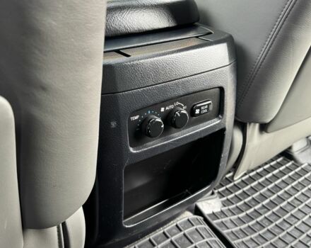 Черный Тойота Ленд Крузер Прадо 120, объемом двигателя 4 л и пробегом 233 тыс. км за 15700 $, фото 13 на Automoto.ua