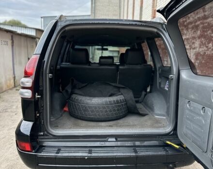 Тойота Ленд Крузер Прадо 120 2006 у Харкові на Automoto.ua Чорний Тойота Ленд Крузер Прадо 120, об'ємом двигуна 2.7 л та пробігом 267 тис. км за 11500 $, фото 3 на Automoto.ua