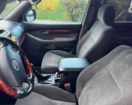 Чорний Тойота Ленд Крузер Прадо 120, об'ємом двигуна 2.7 л та пробігом 306 тис. км за 9300 $, фото 4 на Automoto.ua