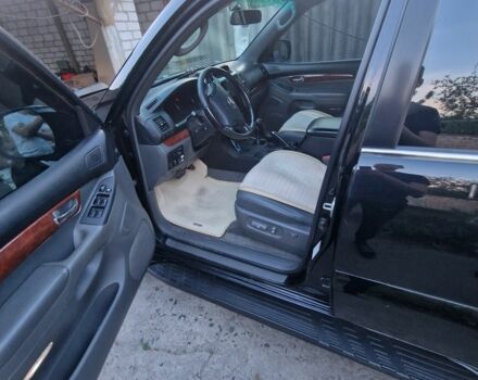 Чорний Тойота Ленд Крузер Прадо 120, об'ємом двигуна 4 л та пробігом 254 тис. км за 13700 $, фото 5 на Automoto.ua