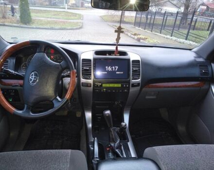 Чорний Тойота Ленд Крузер Прадо 120, об'ємом двигуна 2.7 л та пробігом 250 тис. км за 10900 $, фото 7 на Automoto.ua