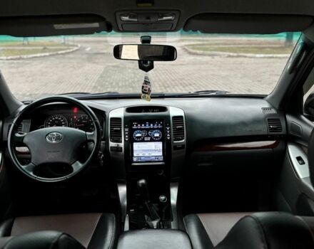 Черный Тойота Ленд Крузер Прадо 120, объемом двигателя 2.7 л и пробегом 224 тыс. км за 13200 $, фото 10 на Automoto.ua