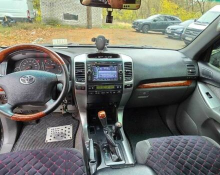 Чорний Тойота Ленд Крузер Прадо 120, об'ємом двигуна 2.7 л та пробігом 227 тис. км за 12600 $, фото 7 на Automoto.ua