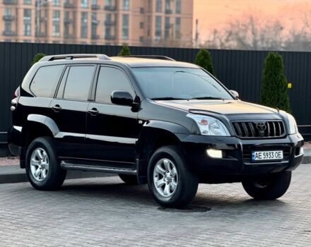 Черный Тойота Ленд Крузер Прадо 120, объемом двигателя 4 л и пробегом 214 тыс. км за 15999 $, фото 1 на Automoto.ua