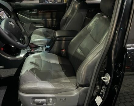 Черный Тойота Ленд Крузер Прадо 120, объемом двигателя 4 л и пробегом 212 тыс. км за 13500 $, фото 6 на Automoto.ua