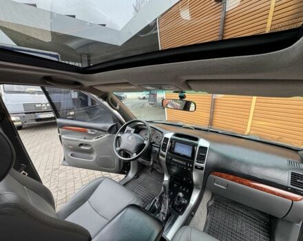 Черный Тойота Ленд Крузер Прадо 120, объемом двигателя 4 л и пробегом 233 тыс. км за 15700 $, фото 11 на Automoto.ua