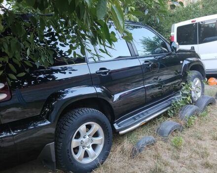 Черный Тойота Ленд Крузер Прадо 120, объемом двигателя 3 л и пробегом 160 тыс. км за 12500 $, фото 2 на Automoto.ua