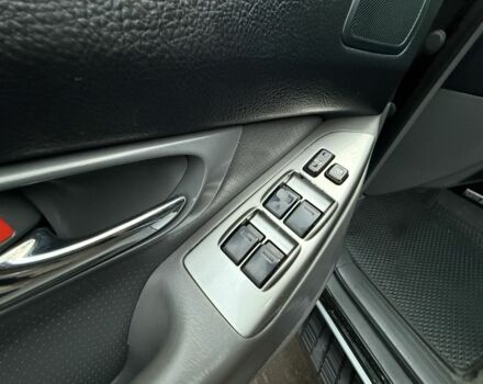 Черный Тойота Ленд Крузер Прадо 120, объемом двигателя 3 л и пробегом 277 тыс. км за 15900 $, фото 5 на Automoto.ua