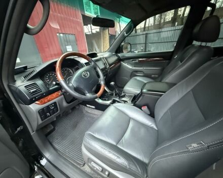 Черный Тойота Ленд Крузер Прадо 120, объемом двигателя 3 л и пробегом 277 тыс. км за 15900 $, фото 4 на Automoto.ua