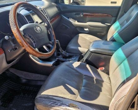 Черный Тойота Ленд Крузер Прадо 120, объемом двигателя 3 л и пробегом 292 тыс. км за 4100 $, фото 11 на Automoto.ua