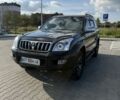 Чорний Тойота Ленд Крузер Прадо 120, об'ємом двигуна 4 л та пробігом 289 тис. км за 16500 $, фото 1 на Automoto.ua