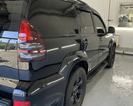 Черный Тойота Ленд Крузер Прадо 120, объемом двигателя 4 л и пробегом 280 тыс. км за 18000 $, фото 2 на Automoto.ua