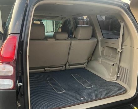 Черный Тойота Ленд Крузер Прадо 120, объемом двигателя 4 л и пробегом 250 тыс. км за 16200 $, фото 4 на Automoto.ua