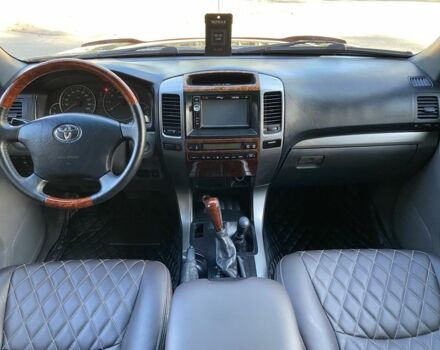 Черный Тойота Ленд Крузер Прадо 120, объемом двигателя 2.7 л и пробегом 218 тыс. км за 10999 $, фото 13 на Automoto.ua