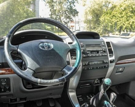 Черный Тойота Ленд Крузер Прадо 120, объемом двигателя 3 л и пробегом 230 тыс. км за 3900 $, фото 8 на Automoto.ua