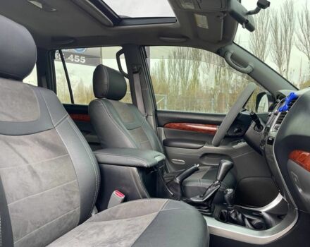 Черный Тойота Ленд Крузер Прадо 120, объемом двигателя 2.7 л и пробегом 250 тыс. км за 13800 $, фото 17 на Automoto.ua