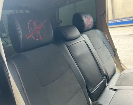 Тойота Ленд Крузер Прадо 120 2007 у Харкові на Automoto.ua Чорний Тойота Ленд Крузер Прадо 120, об'ємом двигуна 4 л та пробігом 220 тис. км за 17460 $, фото 6 на Automoto.ua